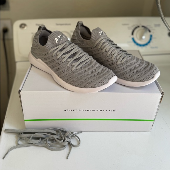 APL Shoes - APL Techloom Wave Light Gray Athletic Shoes